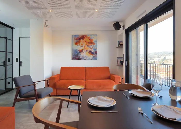Aix Rooftop Appartement Luxe T2 - Hypercentre Rotonde - Terrasse - Vue - Parking