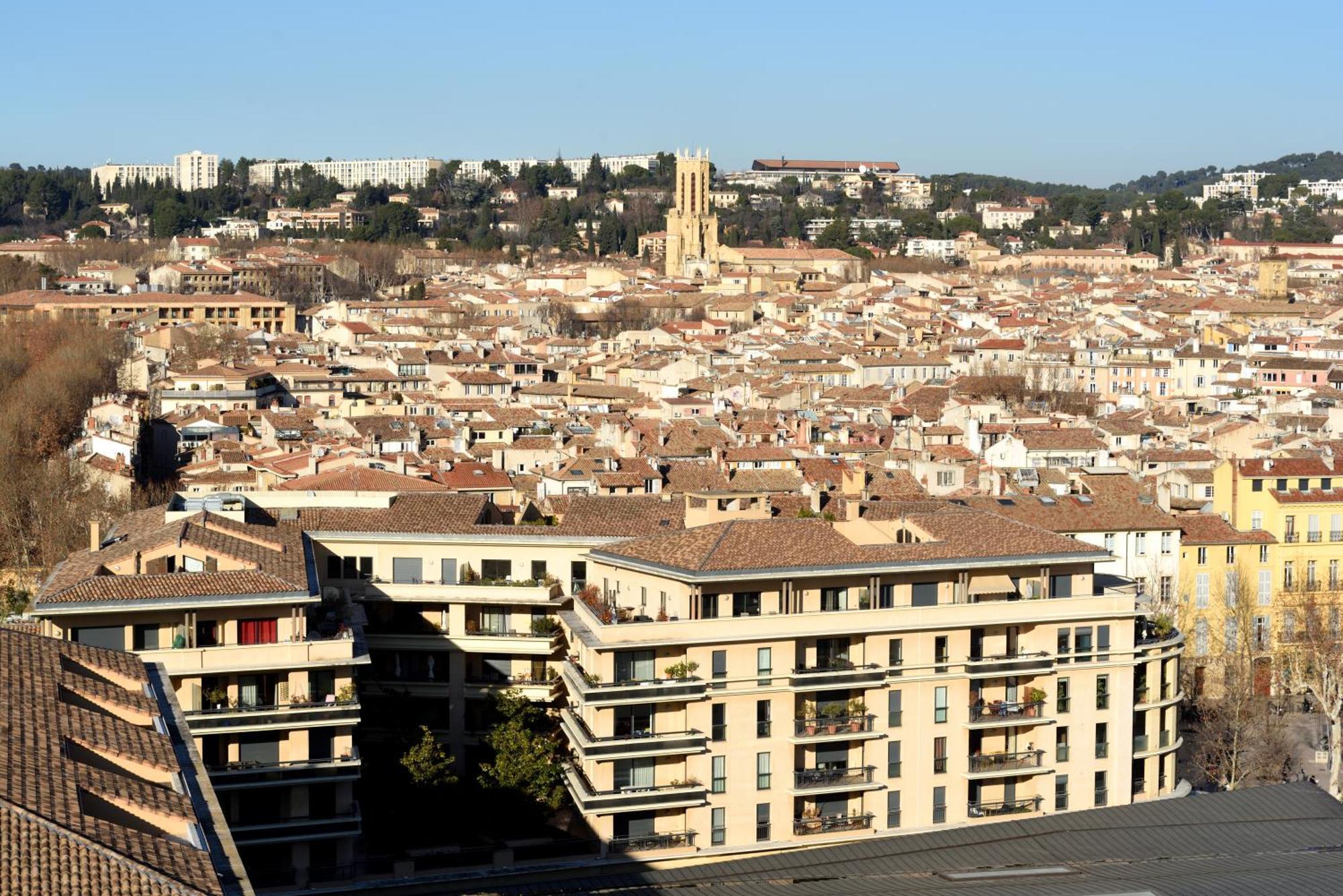 Aix Rooftop Luxe T2 - Hypercentre Rotonde - Terrasse - Vue - Parking Aix-en-Provence